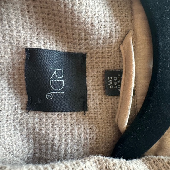 RD Beige Textured Jacket/Shacket - Picture 3 of 3